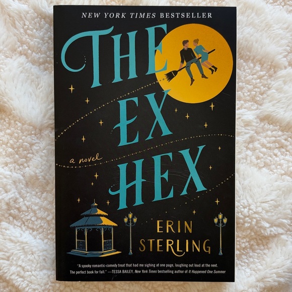 BOOK BUNDLE The Ex Hex and The Kiss Curse by Erin Sterling. - Picture 2 of 8